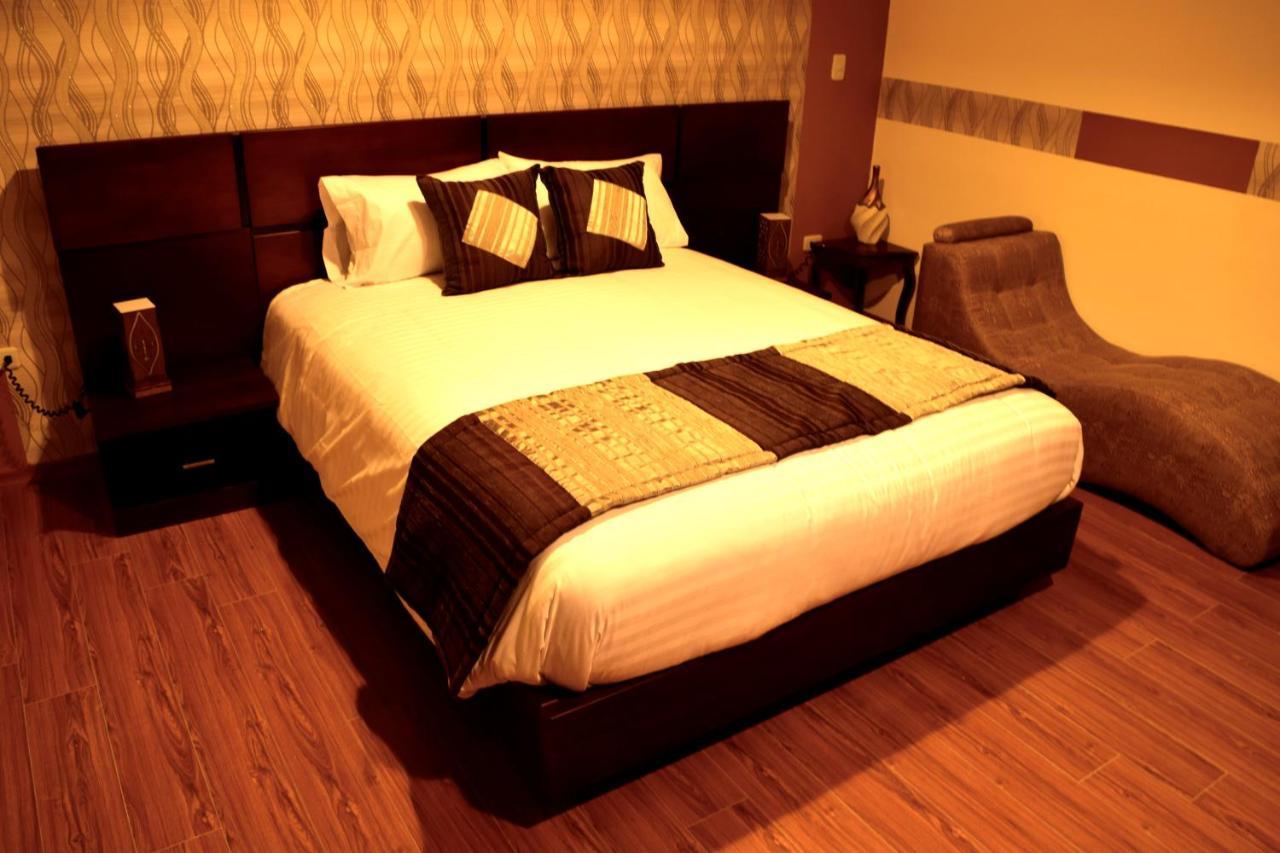 La Kapital Hotel Амбато Екстер'єр фото