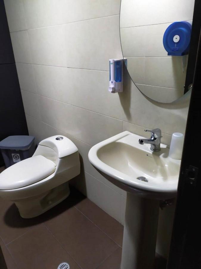 La Kapital Hotel Амбато Екстер'єр фото